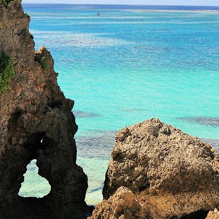 Villa Capri Miyakojima Eksteriør billede